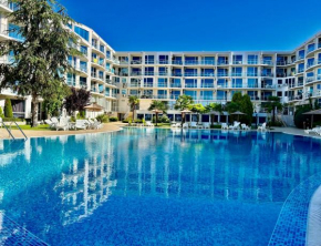 Atlantis Resort & 4 swimming pools & Spa & Апартамент